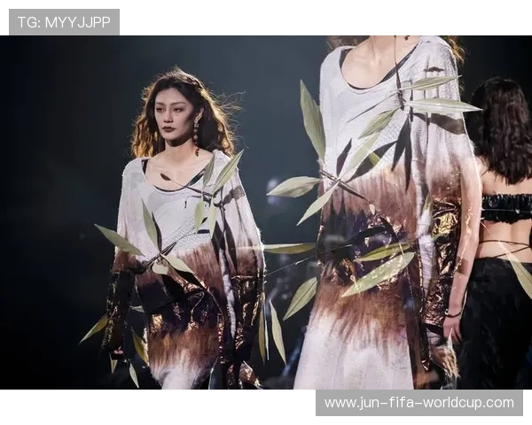 柔性显示屏在服装设计中的创新应用与未来发展趋势探析